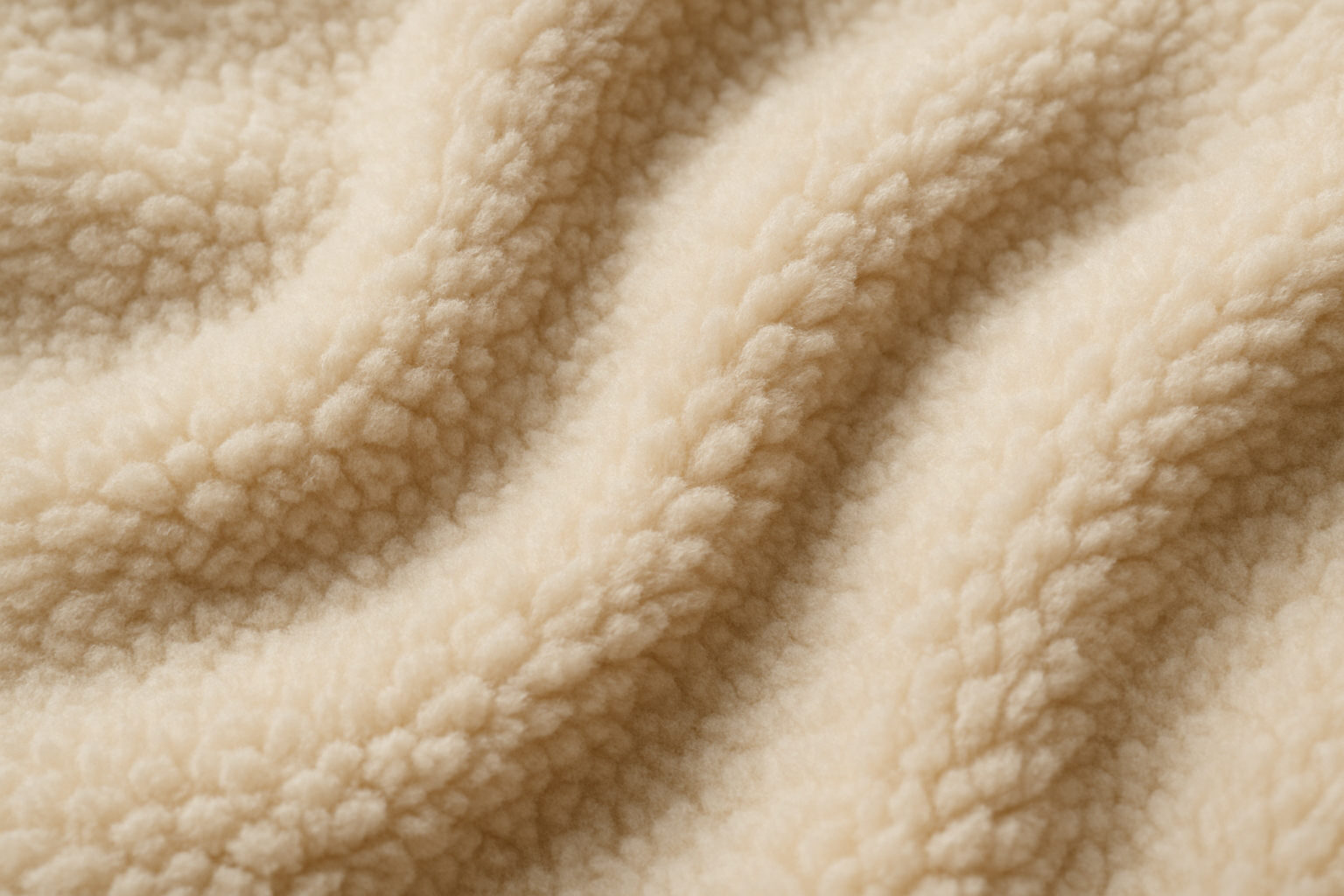 Le retour du pilou pilou dans la mode : effet de mode ou vraie révolution cocooning ?