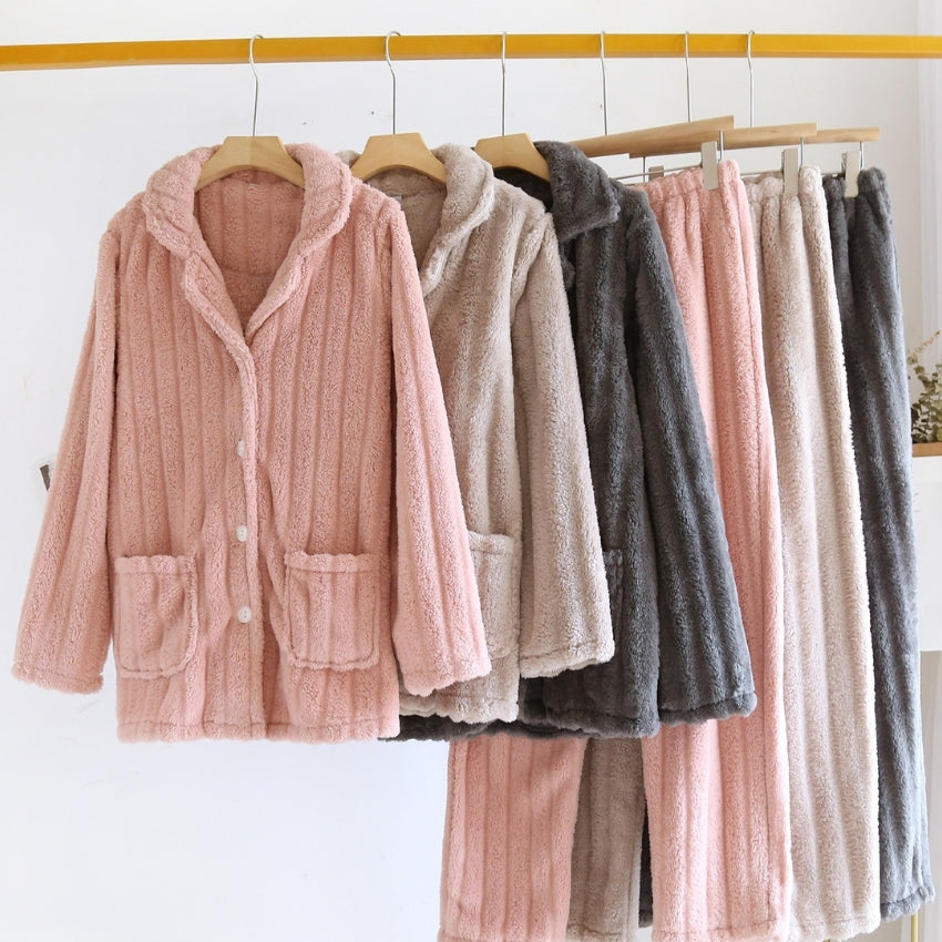 Pyjama en matière Pilou Pilou pour adulte